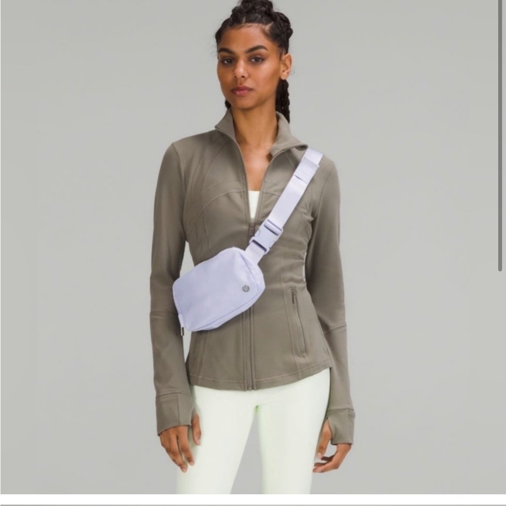 NWT Lululemon Everywhere Belt Bag Blue Pastel 1L